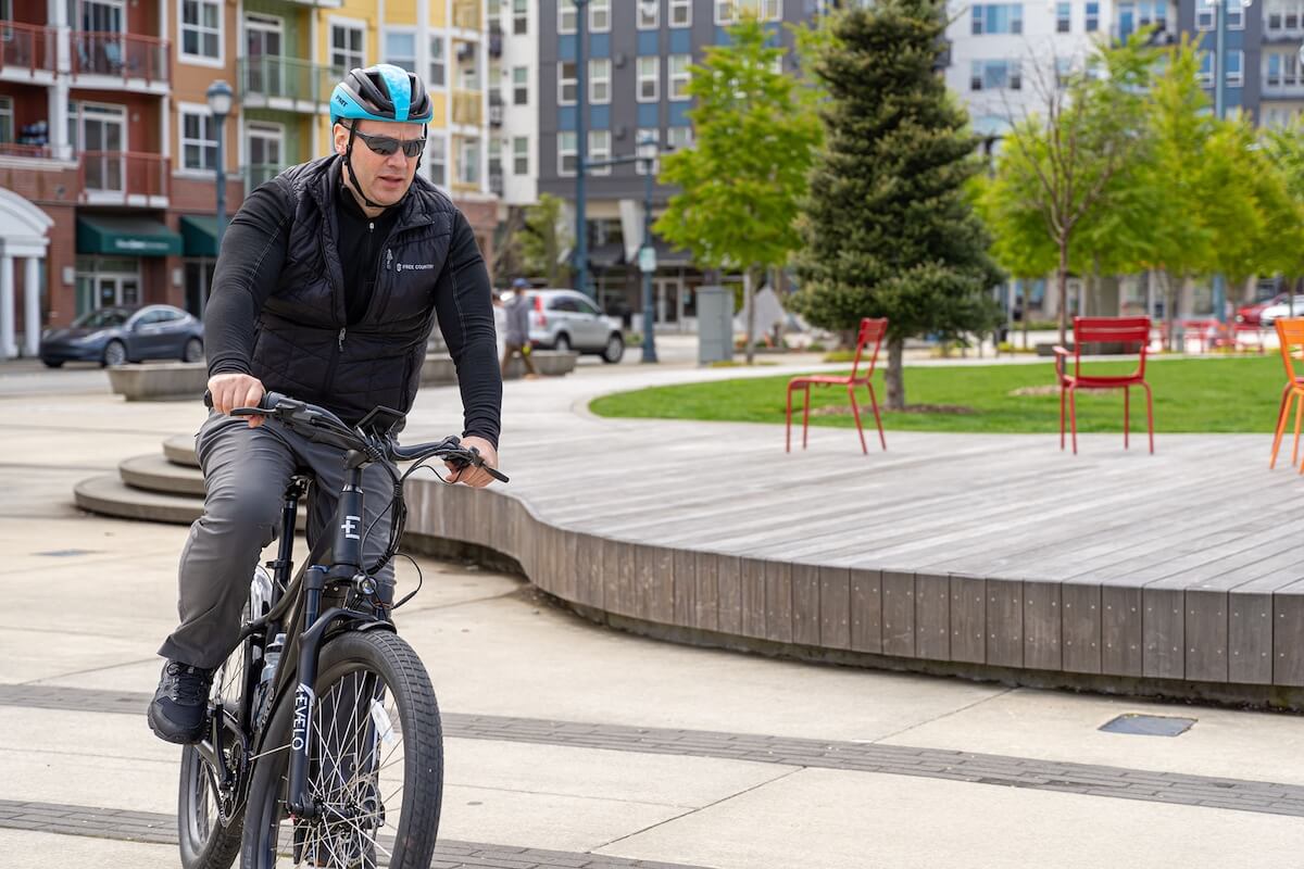 Best Electric Bikes for Commuting | EVELO