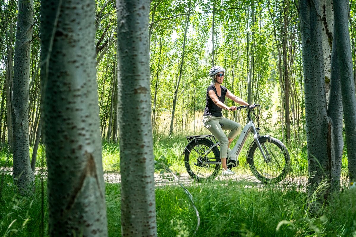 Top Benefits of an Electric Bike for Older Adults