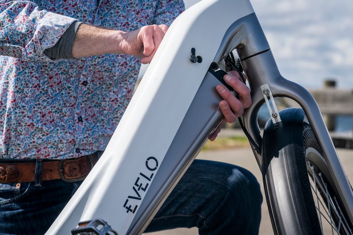 eBike Batteries Explained: Unlock Your Ride's Potential - EVELO