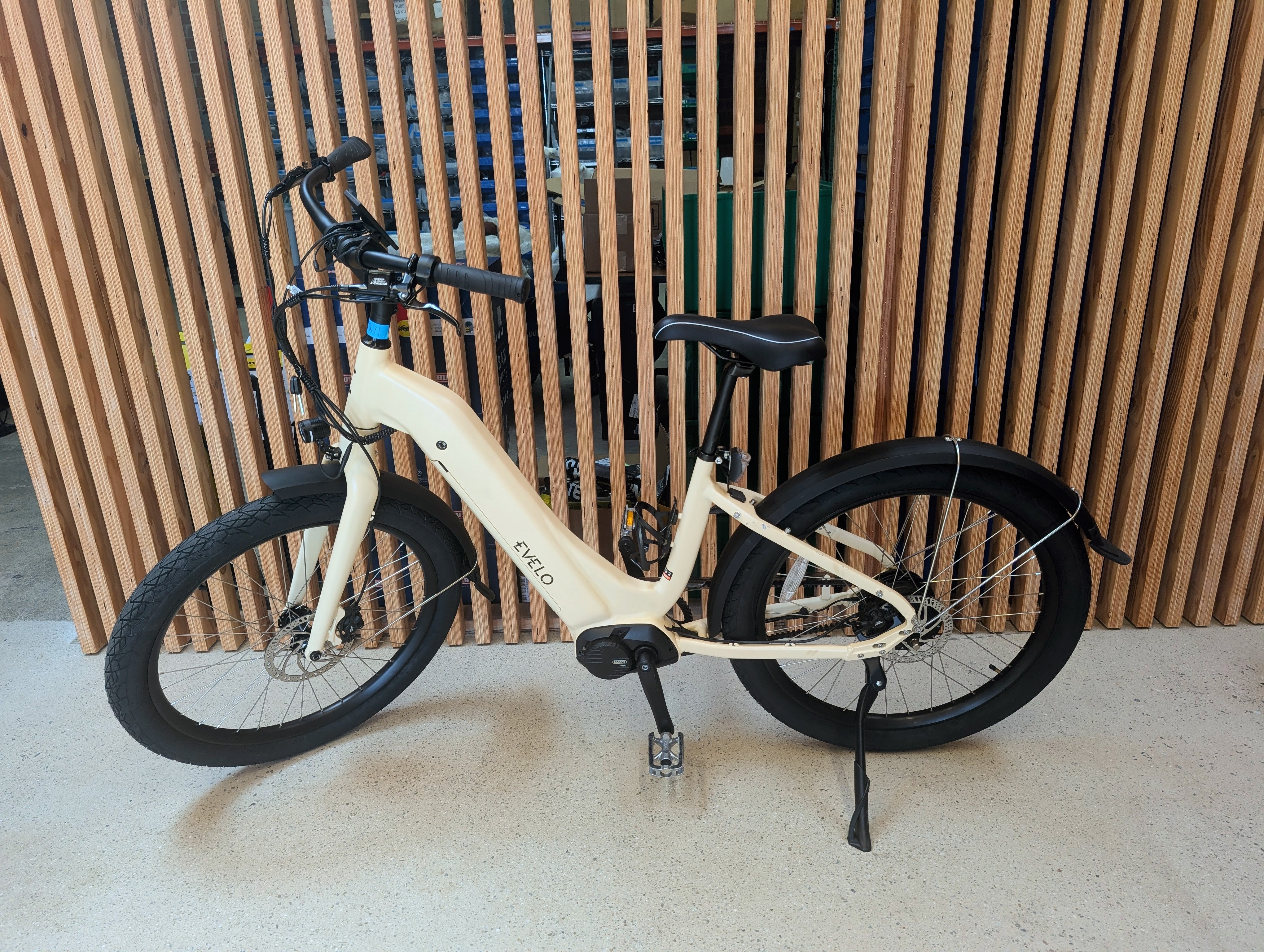 Open Box Omega | 32211