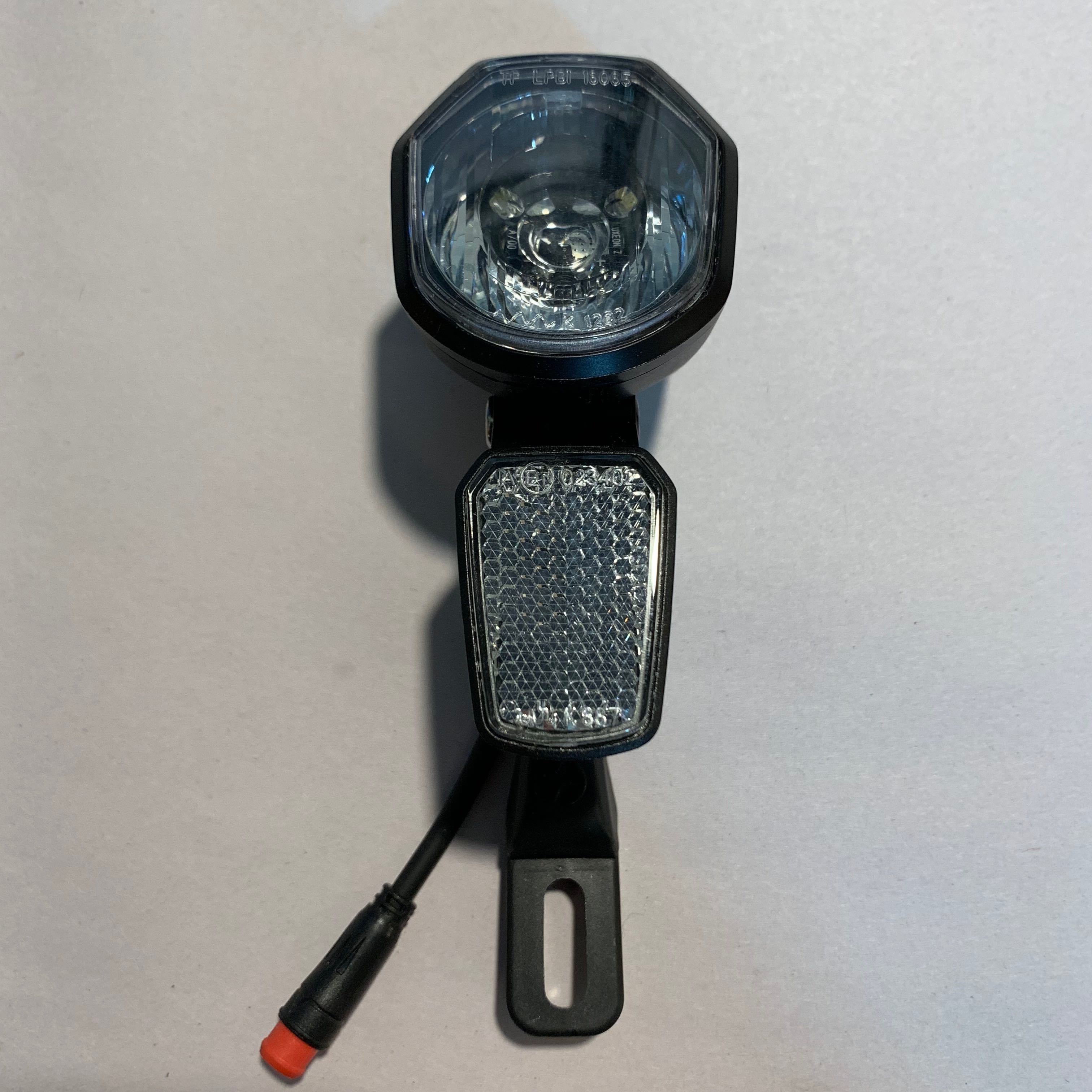Headlight w/Plug (Multiple Models) EVELO