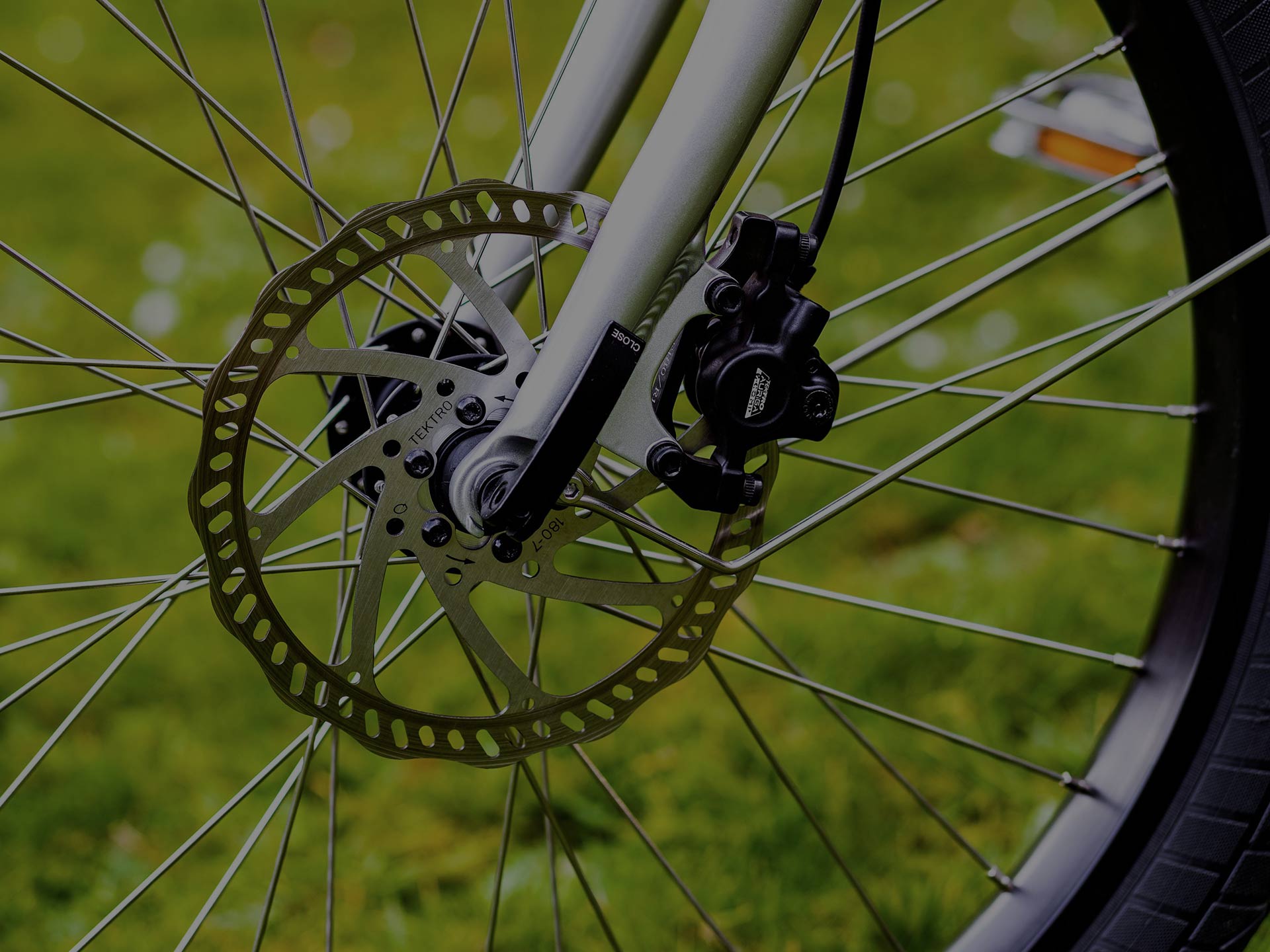 ELECTRIC BIKES: PROS AND CONS