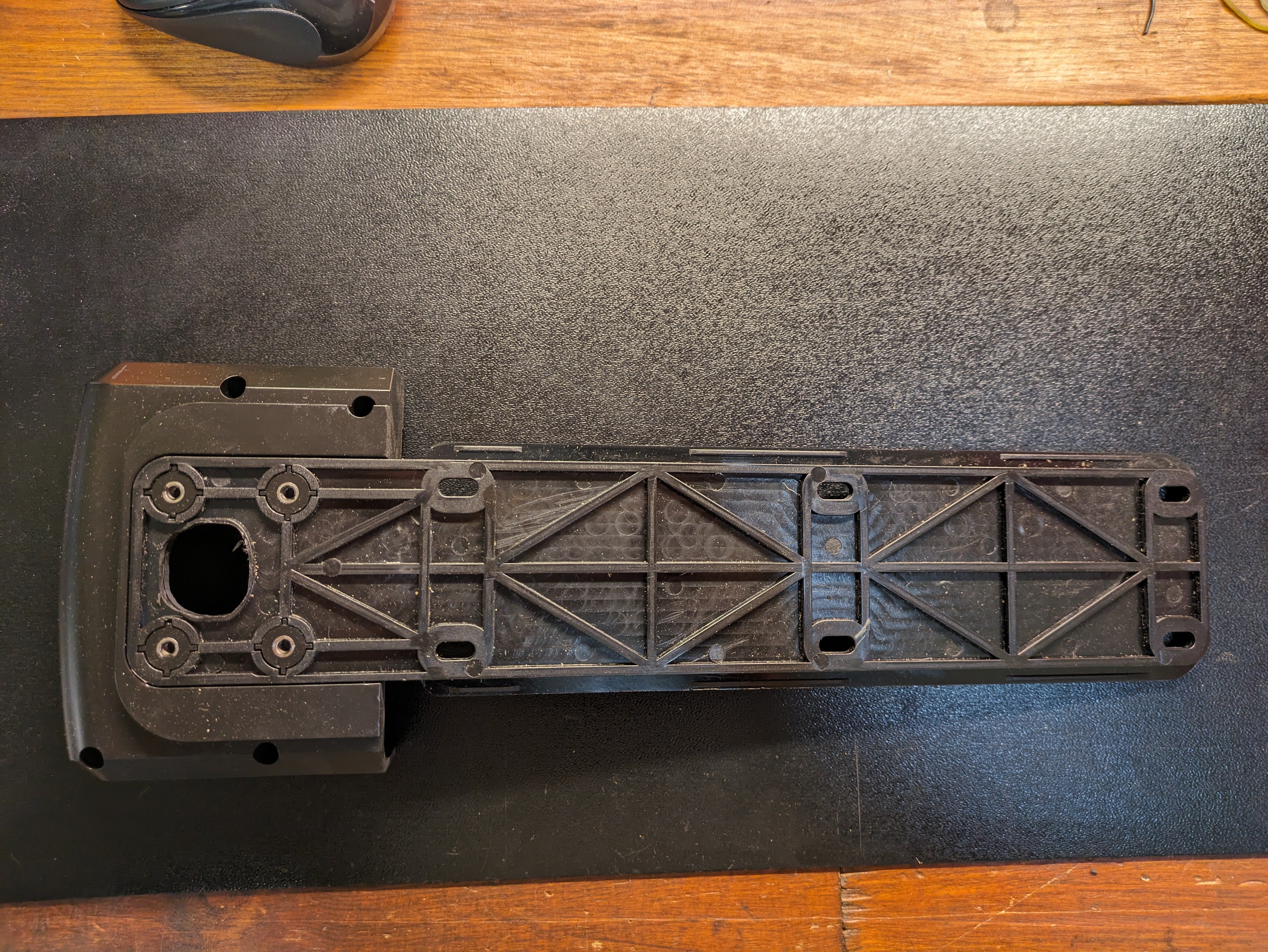 SRS Dock Battery Tray and Bottom Clam Set - Pre Assembled