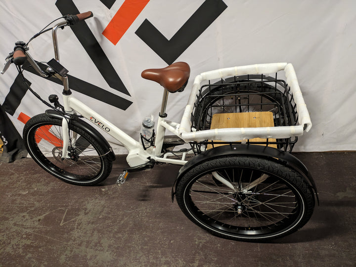 Compass Tricycle - White | 30352