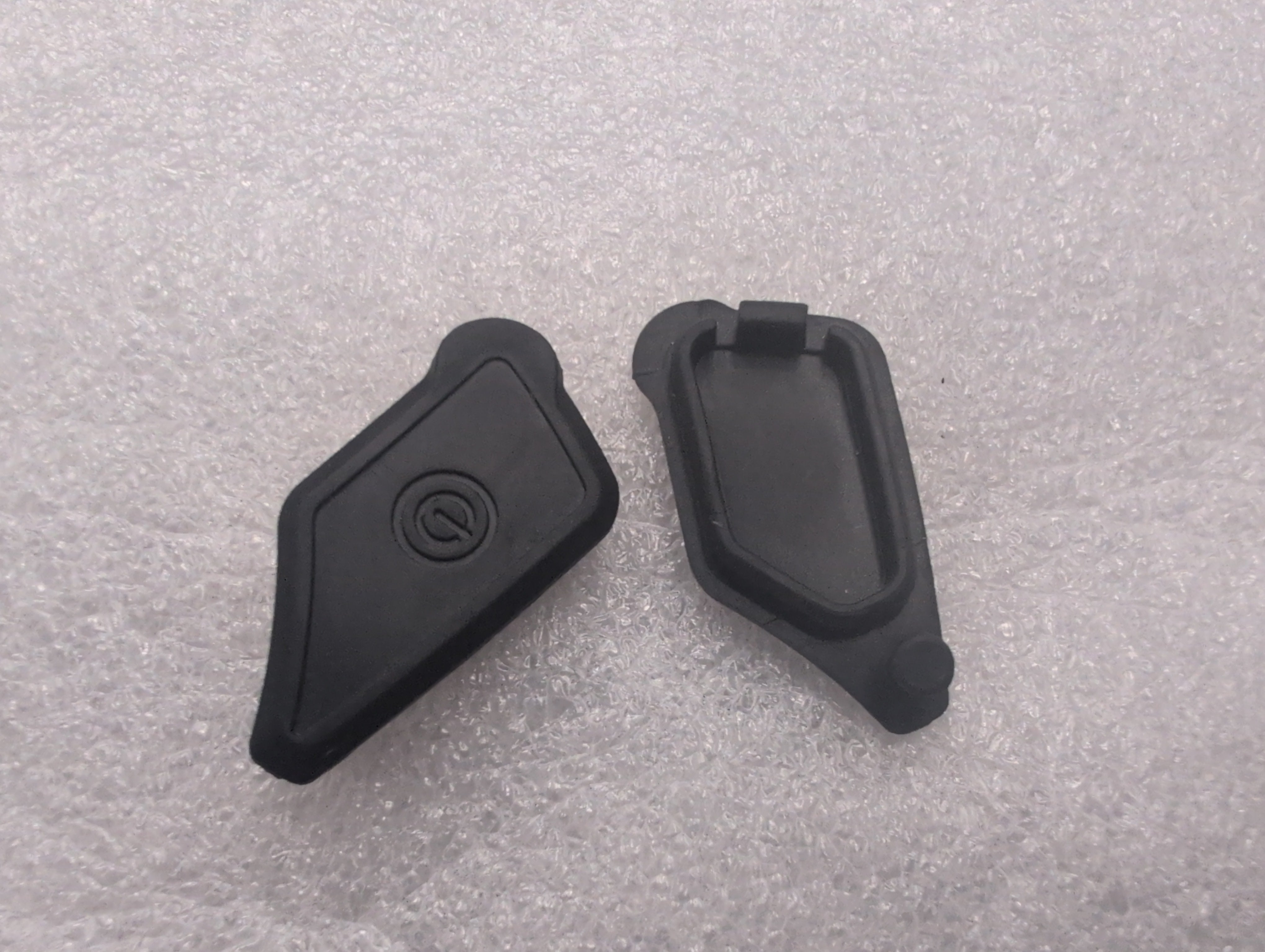 Dash Charge Port Plug