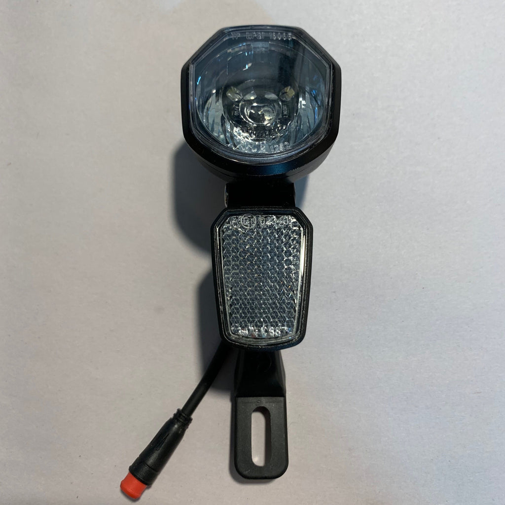 Headlight w/Plug (Multiple Models)